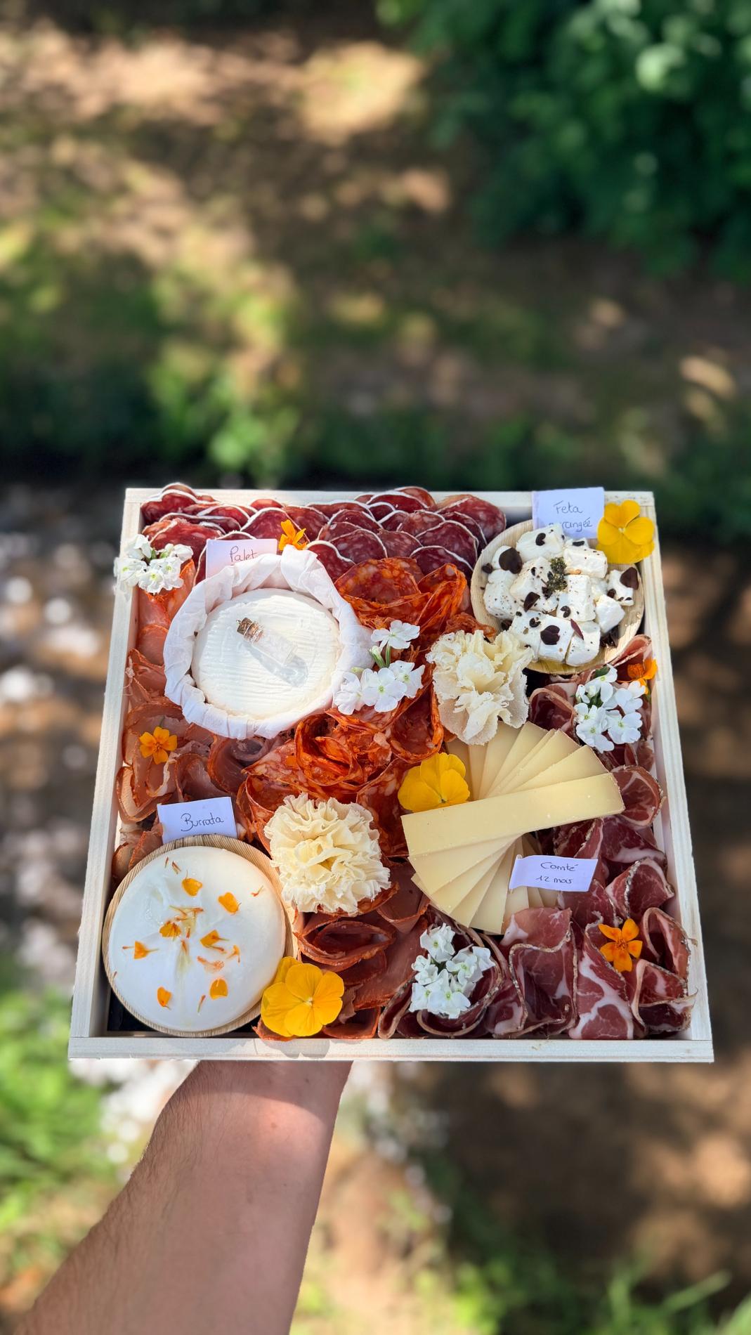 Plateau fromages et charcuteries